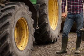 Technologia IF oraz VF w oponach rolniczych Advance: Jak zaoszczędzić paliwo i chronić glebę?