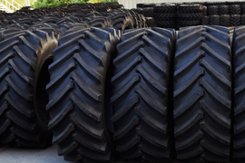 Oferta dla firm: Dlaczego warto wybrać jednego dostawcę opon do całej floty maszyn?